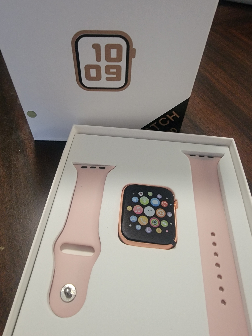& Other Stories Pink Silicone Smartwatch with Rose Gold Case
